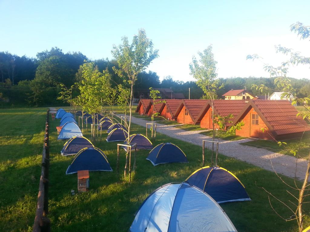 Bungalows Rizvan City Brusane Pokoj fotografie